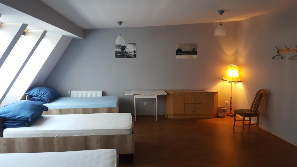 Wroclov Hostel Wrocław Buitenkant foto