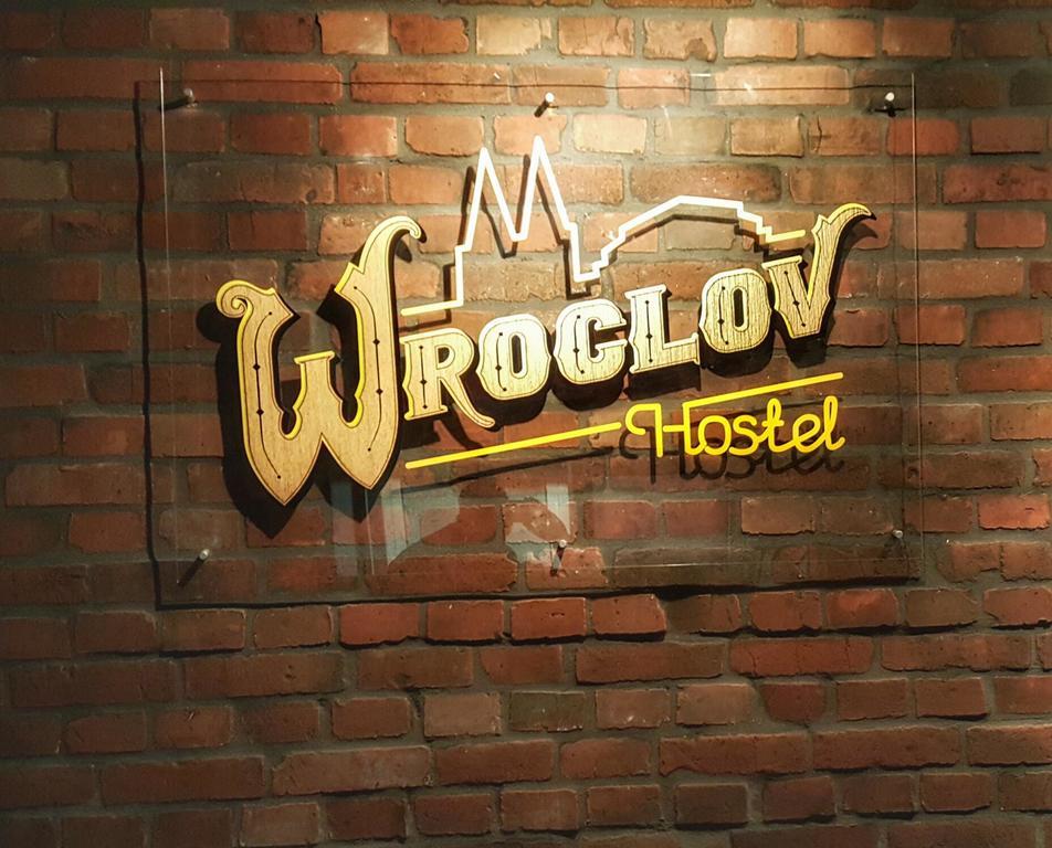 Wroclov Hostel Wrocław Buitenkant foto